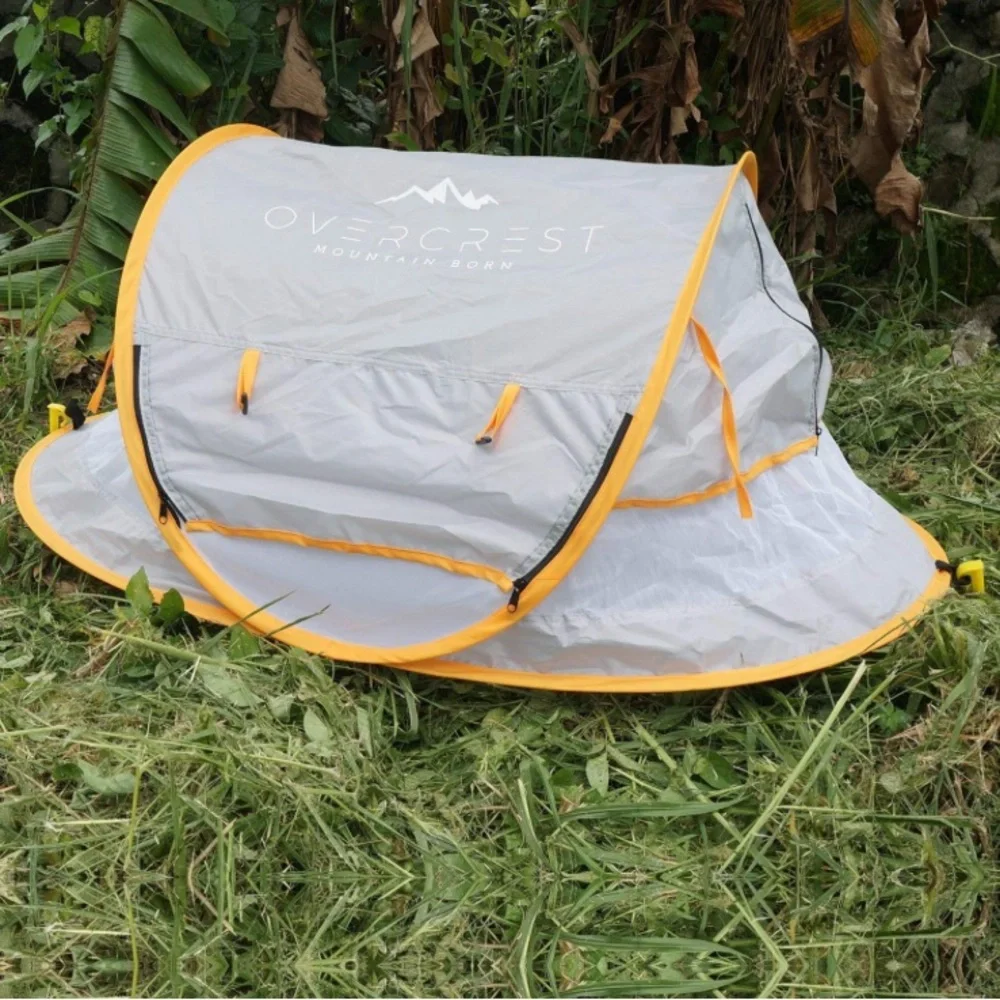 Overcrest Mountain Born pop up tent for pups